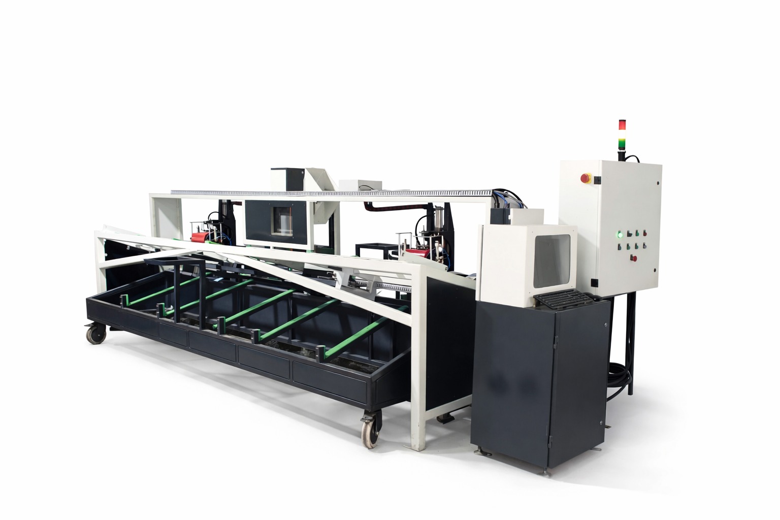 Inclined tray sorter